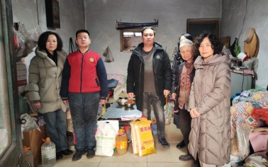 新春慰問暖人心 用情幫扶顯擔(dān)當(dāng) —惠眾財(cái)金集團(tuán)開展春節(jié)前走訪慰問活動