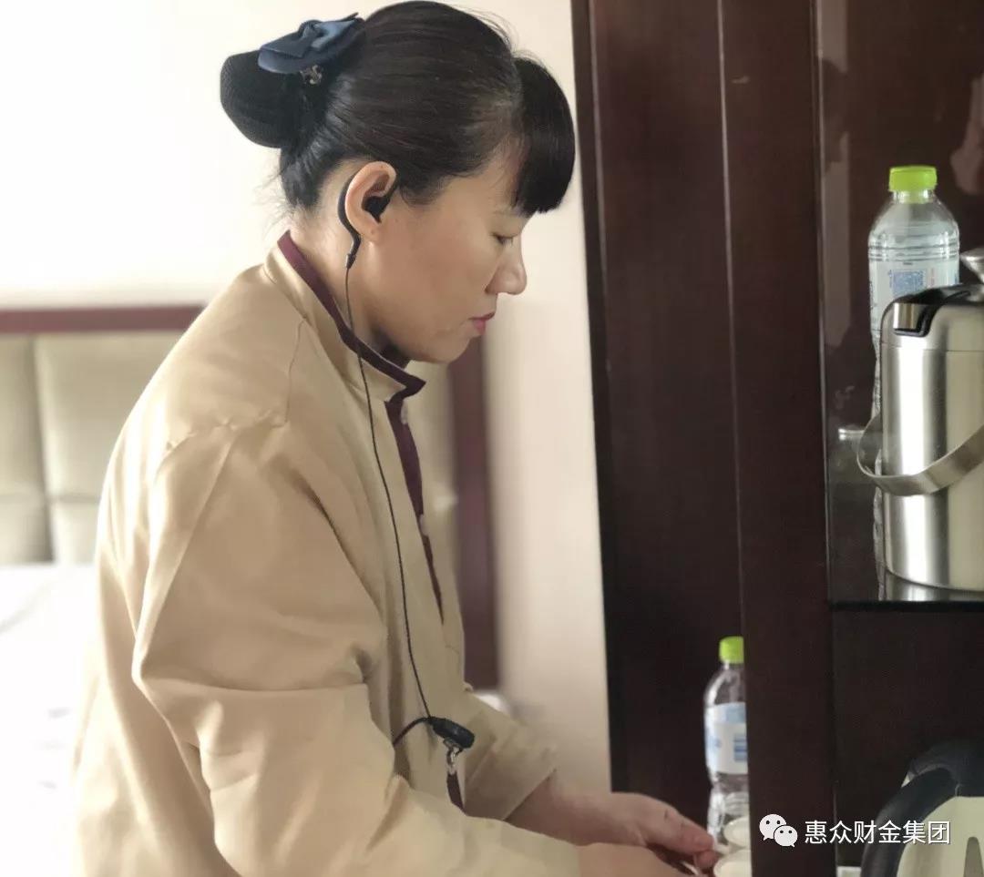 惠眾財(cái)金集團(tuán)白鷺湖大酒店圓滿完成濱城區(qū)政協(xié)第十屆三次會(huì)議接待(圖7)