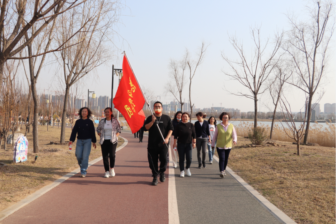黨建引領(lǐng) 巾幗向黨——惠眾財(cái)金不一樣的女神節(jié)(圖15) 黨建引領(lǐng) 巾幗向黨——惠眾財(cái)金不一樣的女神節(jié)(圖15)