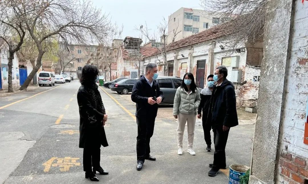 共筑堡壘 共克時(shí)艱丨惠眾財(cái)金集團(tuán)一線抗“疫”勇?lián)?dāng)(圖3) 共筑堡壘 共克時(shí)艱丨惠眾財(cái)金集團(tuán)一線抗“疫”勇?lián)?dāng)(圖3)