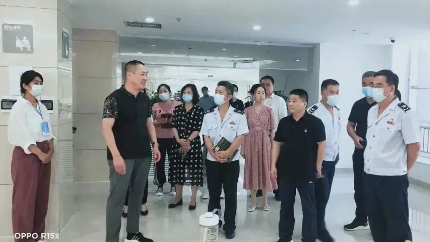 濱城區(qū)財稅黨建聯盟舉行“在知愛建提素質·書香喜迎二十大”主題活動暨第二次聯席會議(圖3)