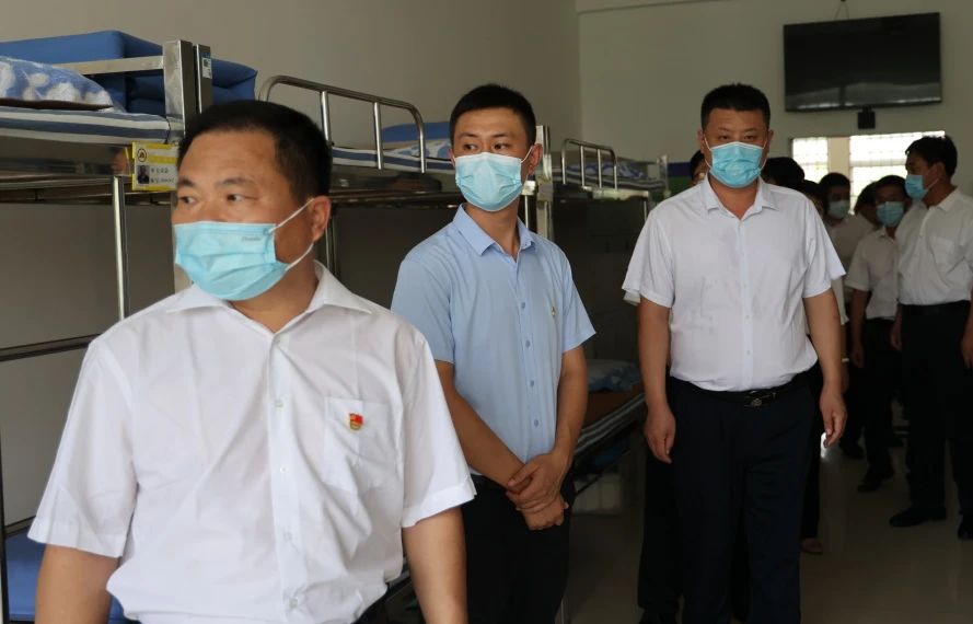 警鐘長(zhǎng)鳴 慎終如始——惠眾財(cái)金集團(tuán)赴山東省魯北監(jiān)獄開展廉政警示教育活動(dòng)(圖2) 警鐘長(zhǎng)鳴 慎終如始——惠眾財(cái)金集團(tuán)赴山東省魯北監(jiān)獄開展廉政警示教育活動(dòng)(圖2)