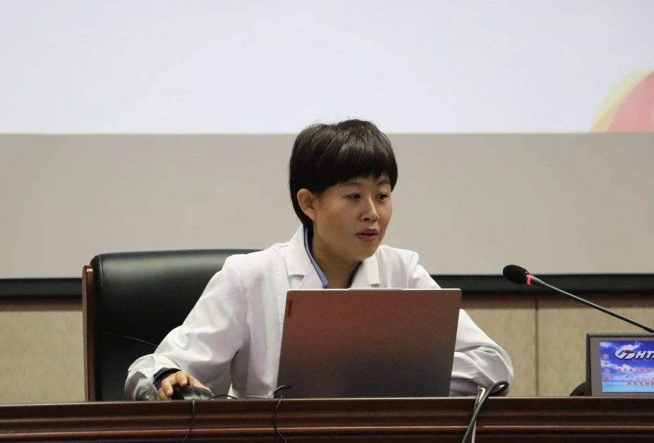 惠眾財(cái)金集團(tuán)組織開展“溫情工會(huì) 健康相伴”中醫(yī)特色診療活動(dòng)惠眾財(cái)金集團(tuán)組織開展“溫情工會(huì) 健康相伴”中醫(yī)特色診療活動(dòng)(圖3) 惠眾財(cái)金集團(tuán)組織開展“溫情工會(huì) 健康相伴”中醫(yī)特色診療活動(dòng)惠眾財(cái)金集團(tuán)組織開展“溫情工會(huì) 健康相伴”中醫(yī)特色診療活動(dòng)(圖3)